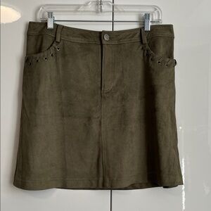 Olive Faux Suede A-Line Mini Skirt Pockets, Size L
